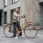 Chanty Brown Lady 26